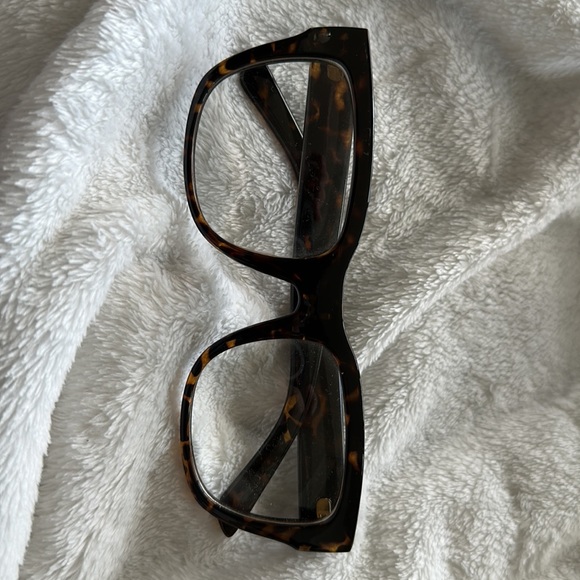 Eyeglasses frame - Picture 2 of 4